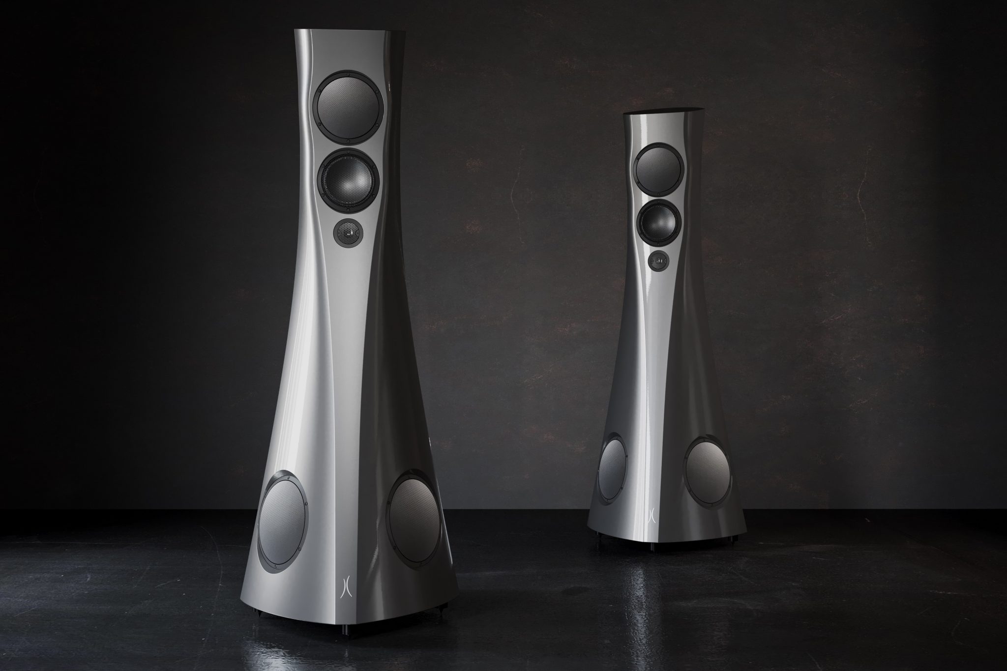 Estelon Forza Dark Silver Liquid Gloss 2 2048x1365